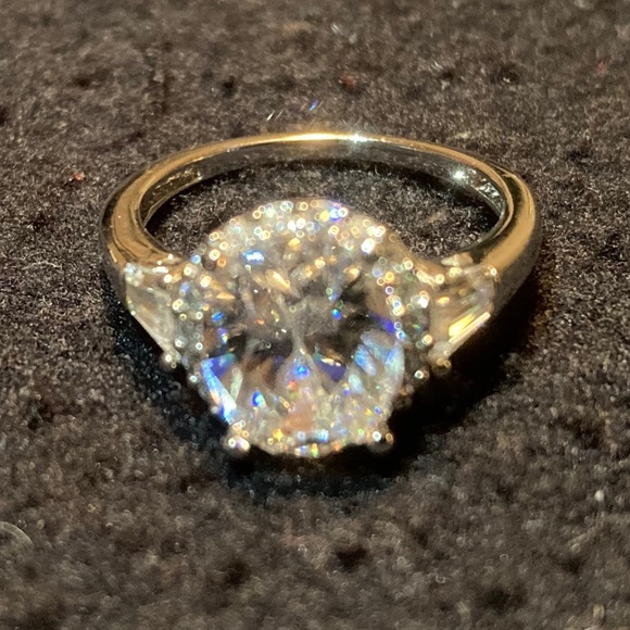 Round, Brilliant Diamonique Ring (5.75 CTW) - Sterling Silver and White Gold - Picture 2 of 7